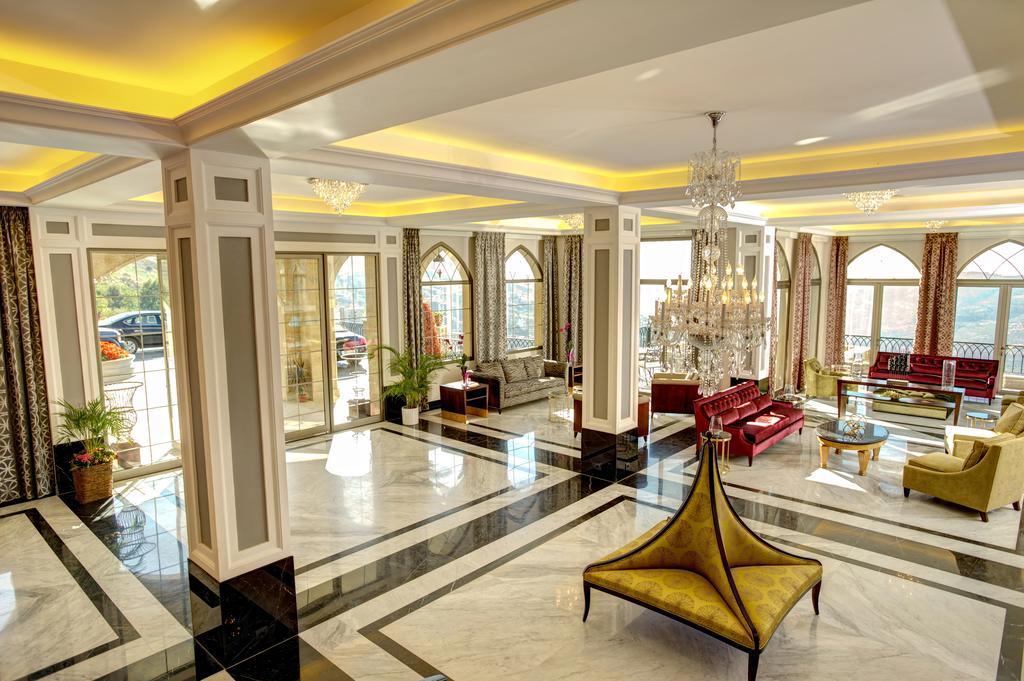 Cherry Blossom Boutique Hotel Bhamdoun Екстер'єр фото