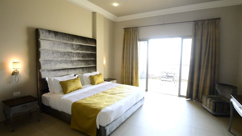 Cherry Blossom Boutique Hotel Bhamdoun Екстер'єр фото