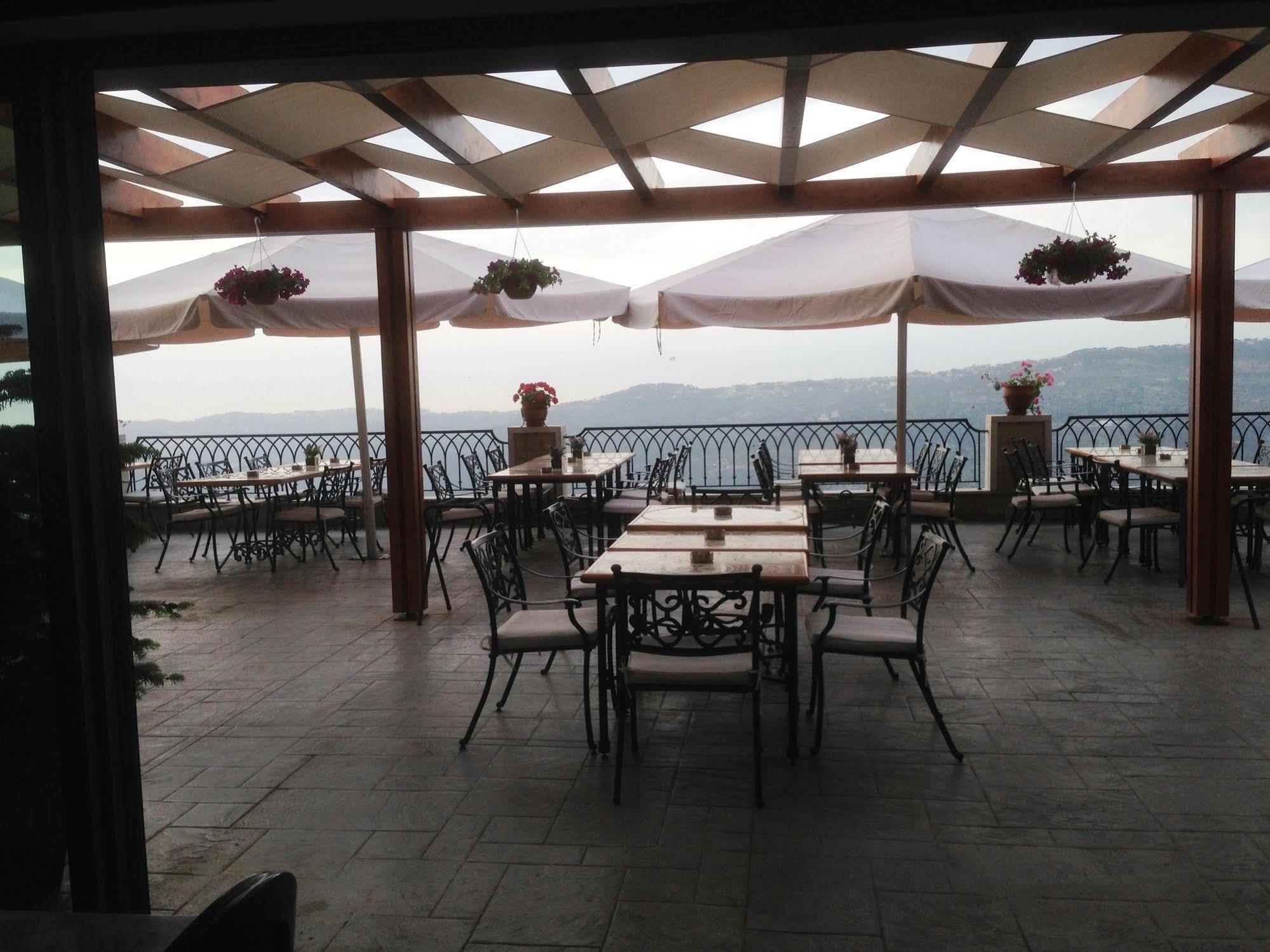 Cherry Blossom Boutique Hotel Bhamdoun Екстер'єр фото